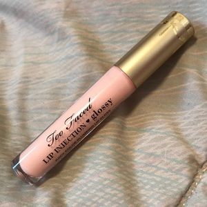 Too Faced Lip Injection Glossy